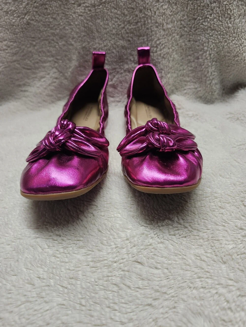 AEROSOLES shiny fuchsia